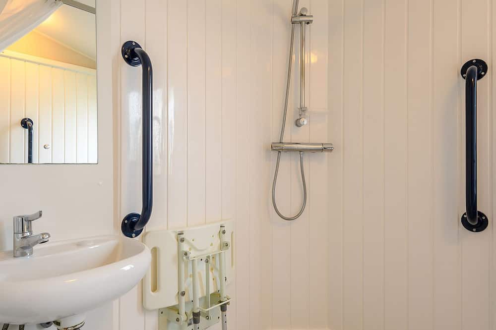 Photo of Bathroom in Mablethorpe