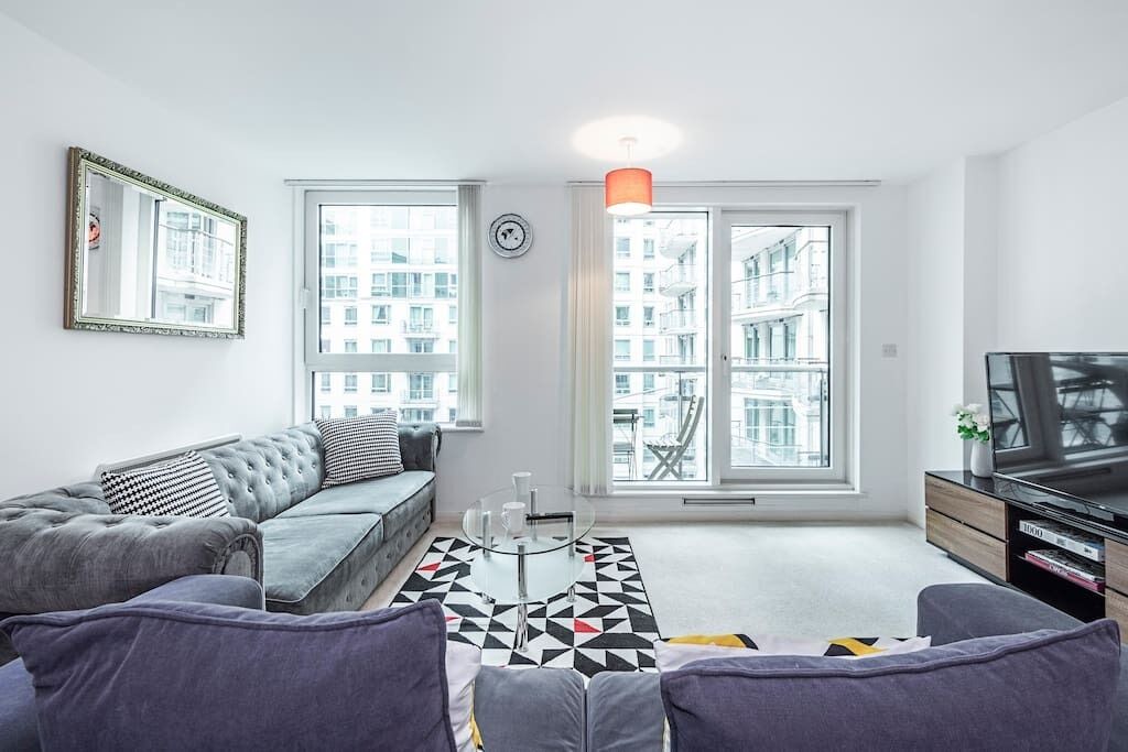 Photo of Others in Vauxhall