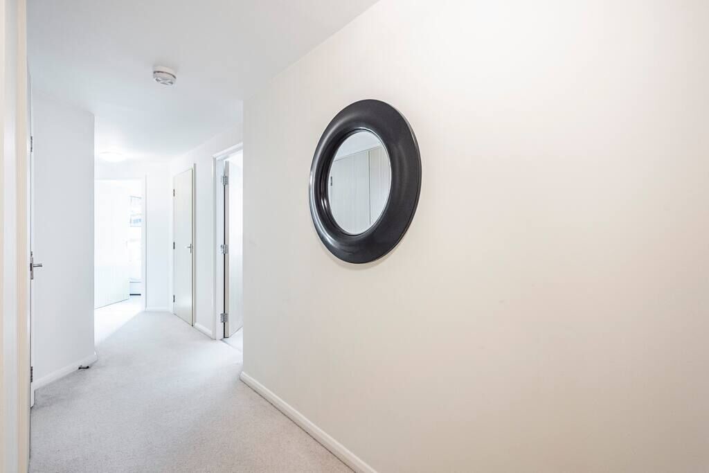 Photo of Others in Vauxhall