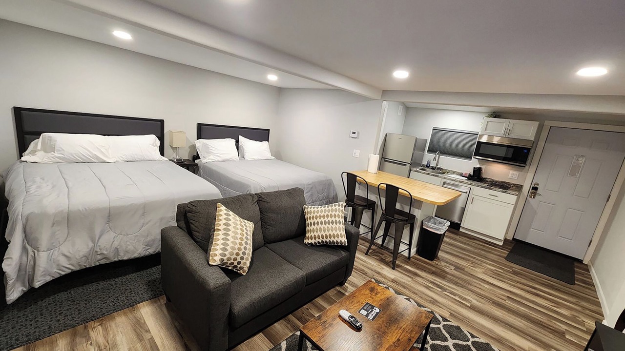 Photo of Bedroom in Saratoga