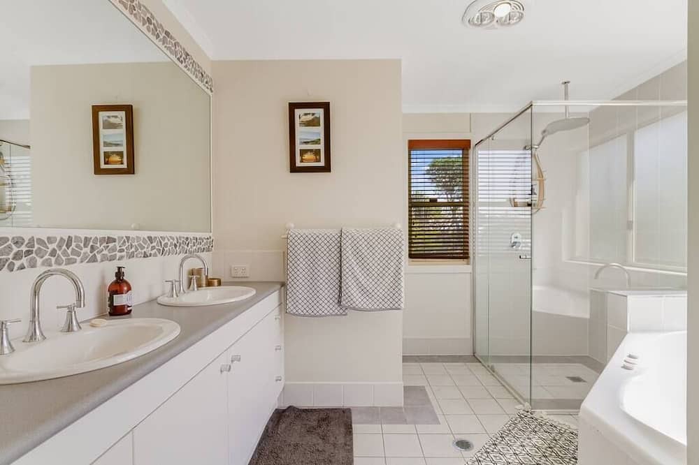 Photo of Bathroom in Cabarita Beach