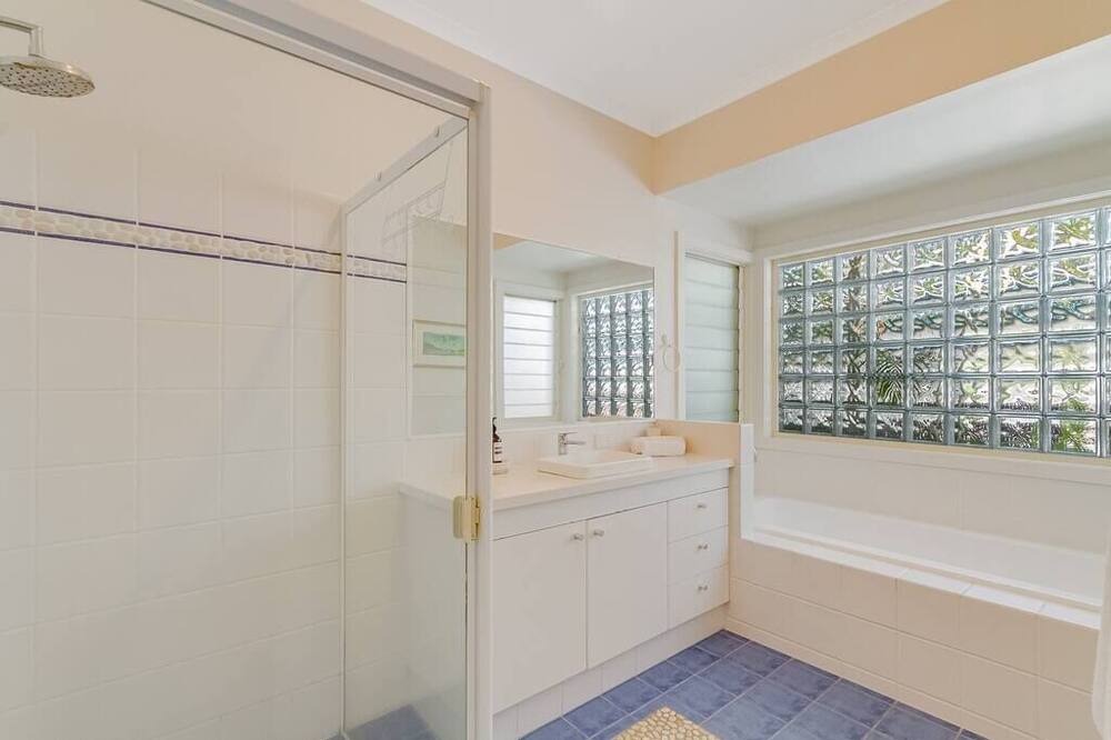Photo of Bathroom in Cabarita Beach
