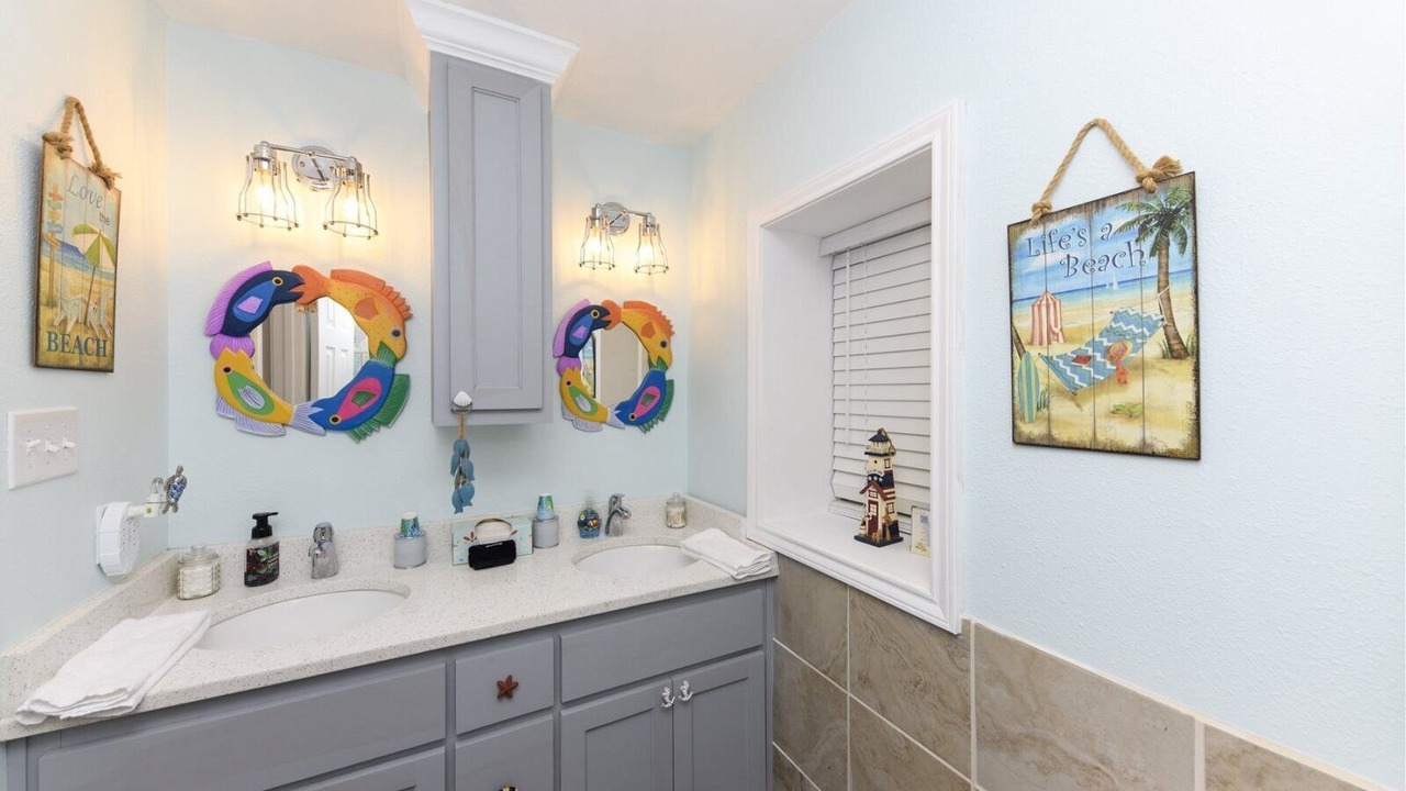 Photo of Bathroom in City-by-the Sea