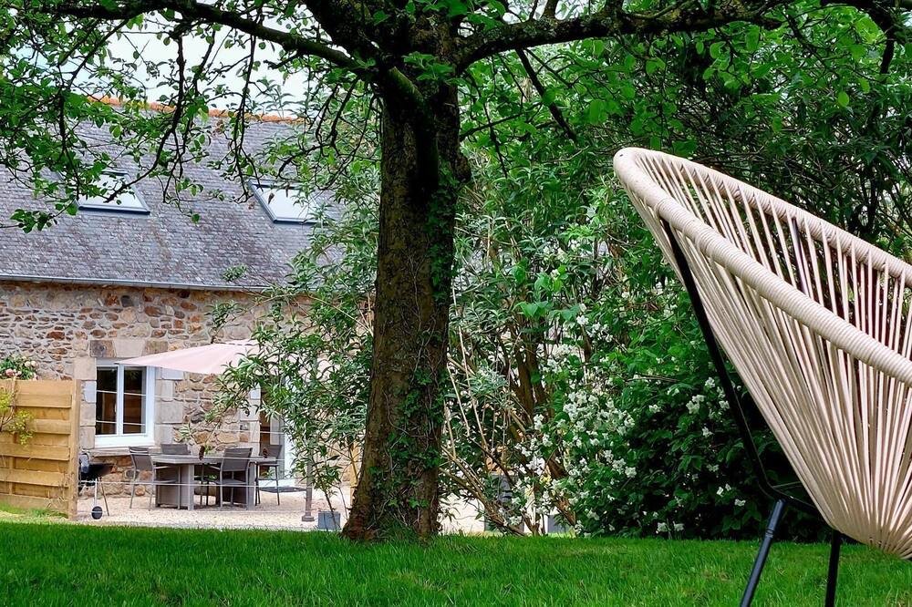 Photo of Outdoor in Plouagat