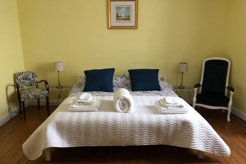 Photo of Bedroom in Muzillac