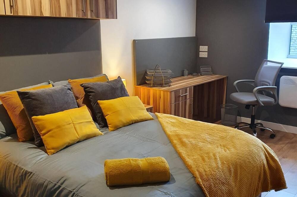 Photo of Others in Huddersfield