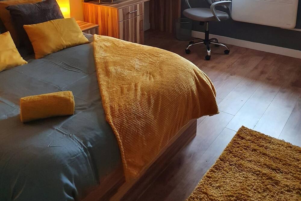 Photo of Others in Huddersfield