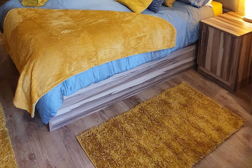 Photo of Others in Huddersfield