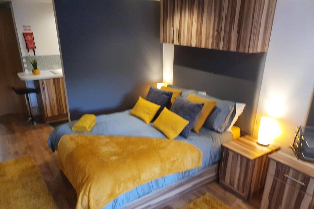 Photo of Others in Huddersfield