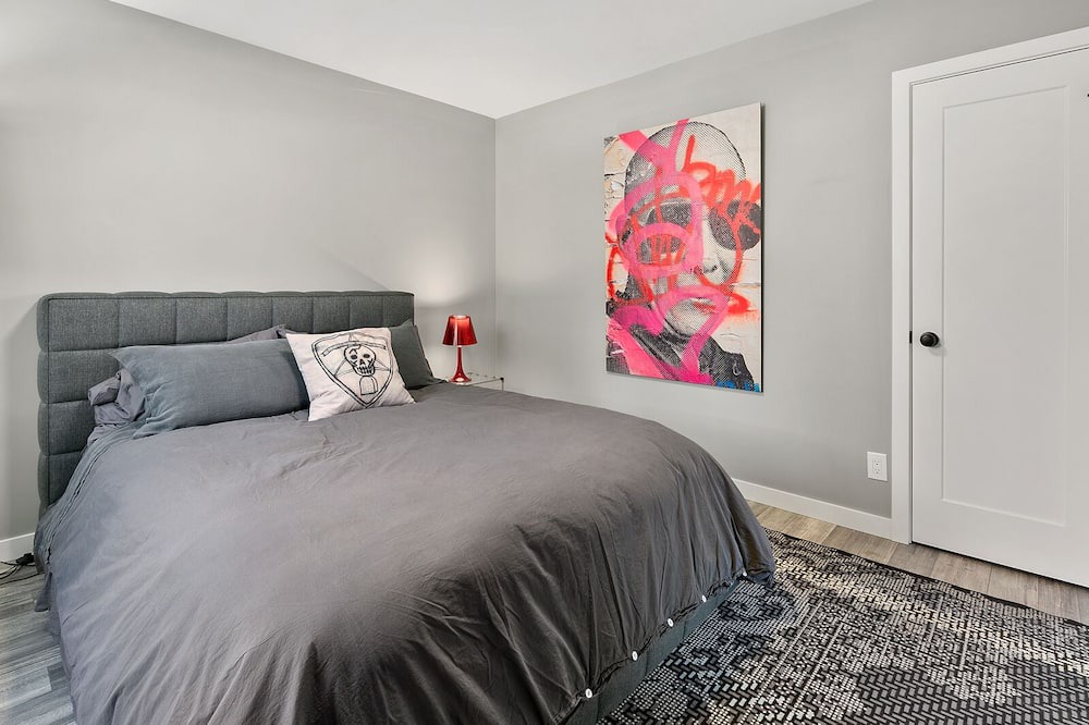 Photo of Others in Central District