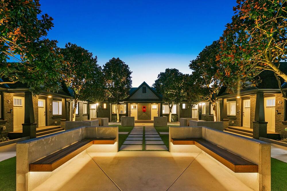 Photo of Outdoor in Central District