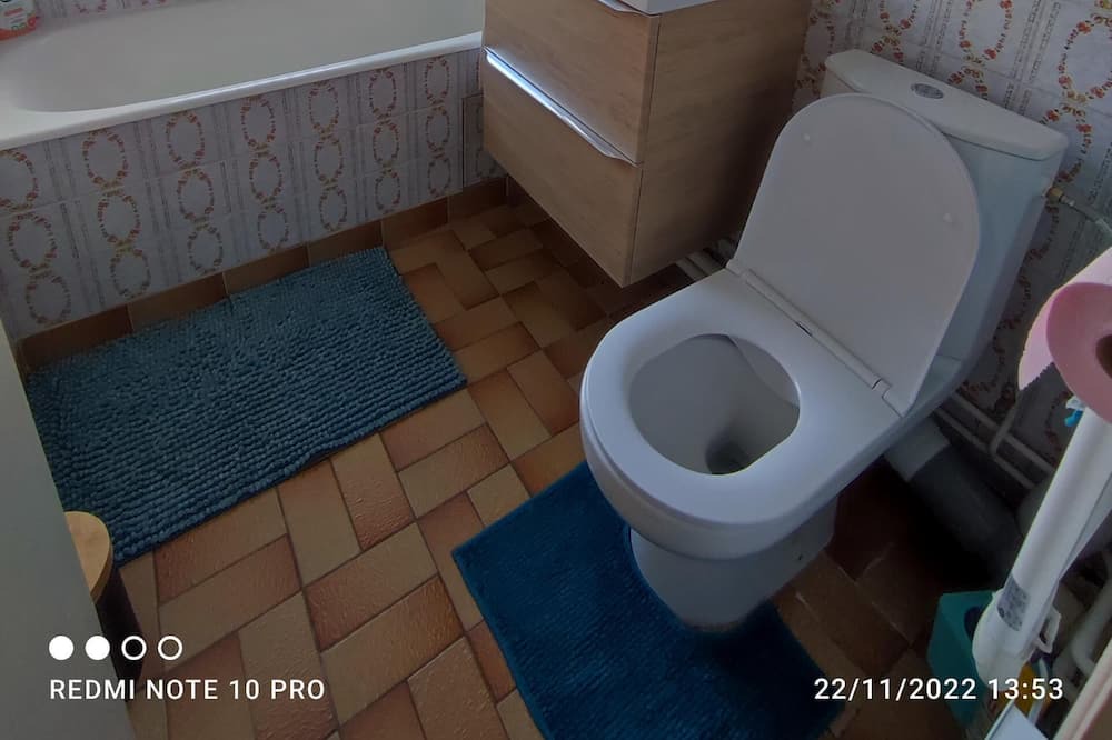 Photo of Bathroom in Nevers
