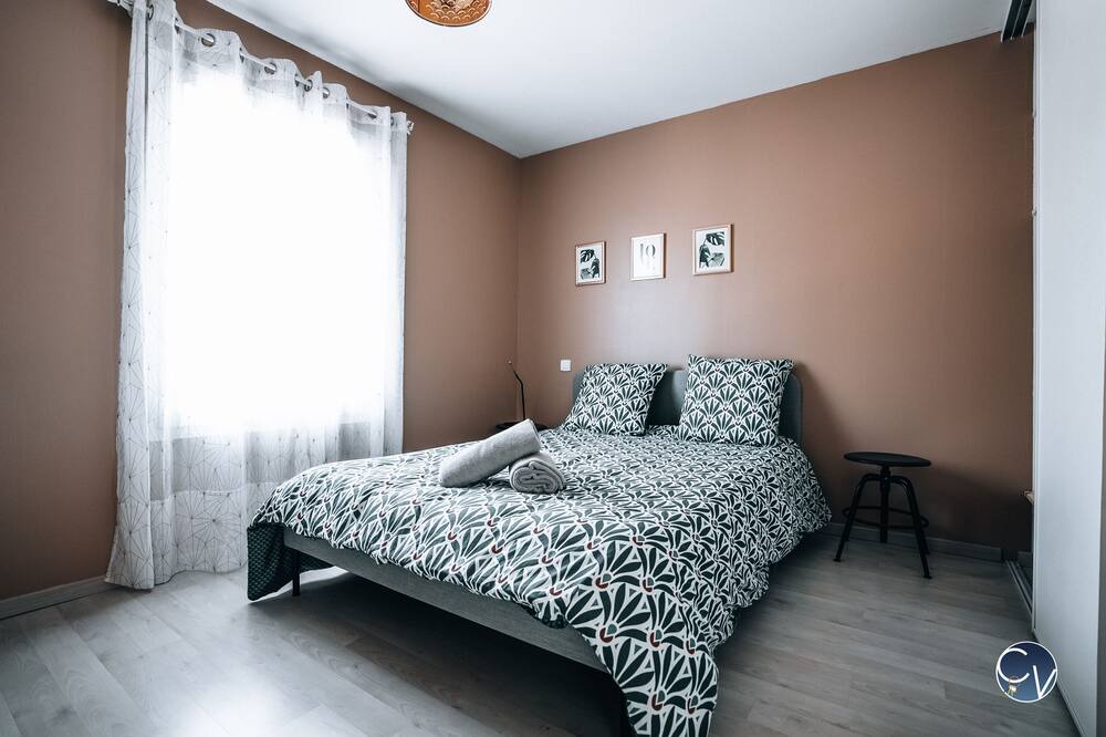 Photo of Bedroom in Issirac