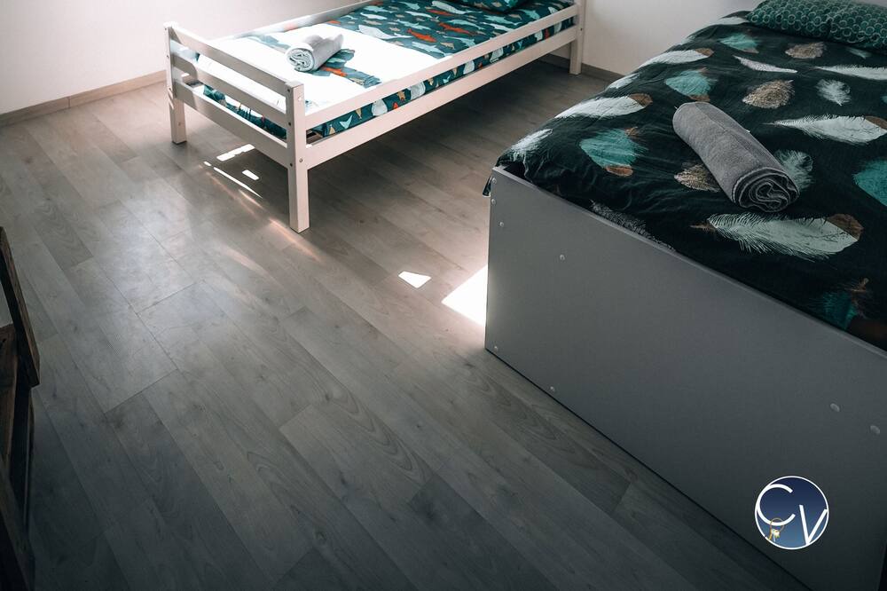 Photo of Bedroom in Issirac