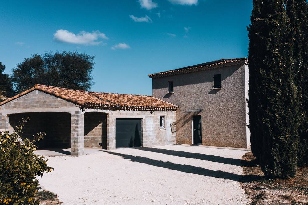 Photo of Outdoor in Issirac