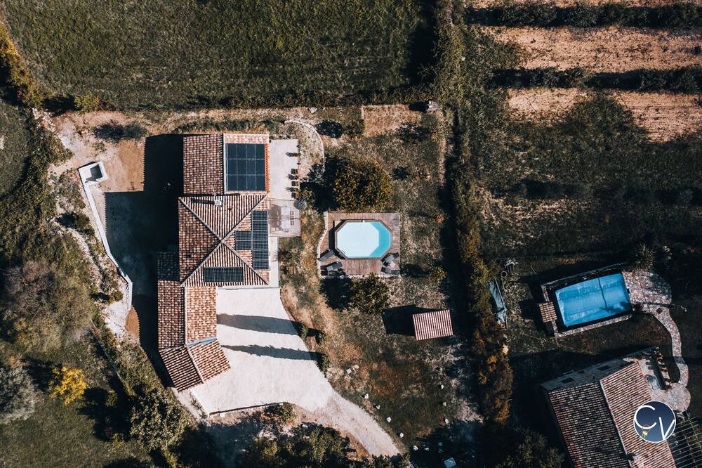 Photo of Outdoor in Issirac