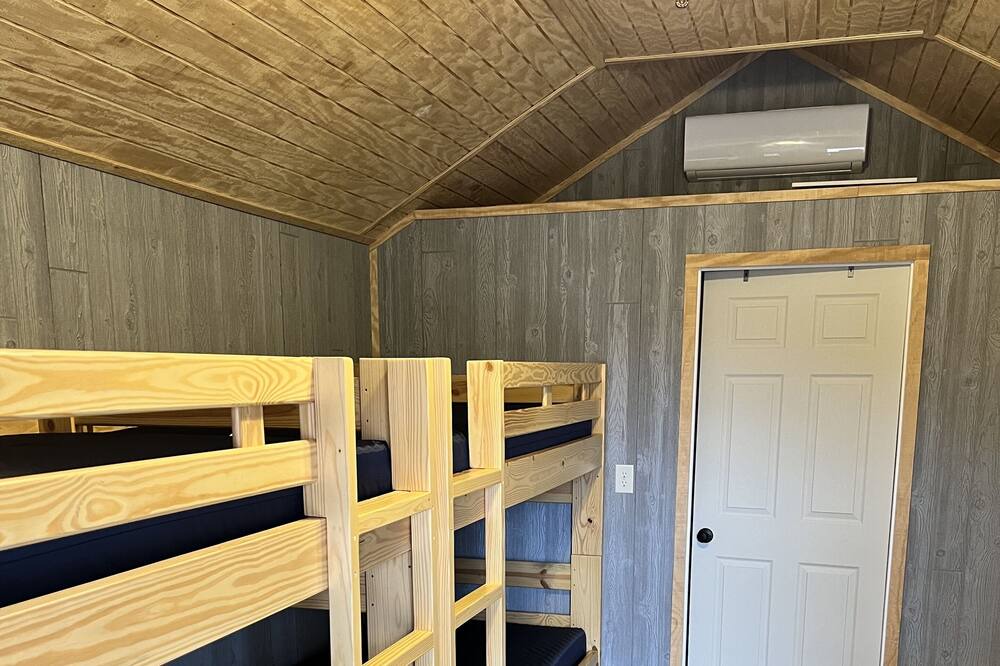Photo of Bedroom in Combs