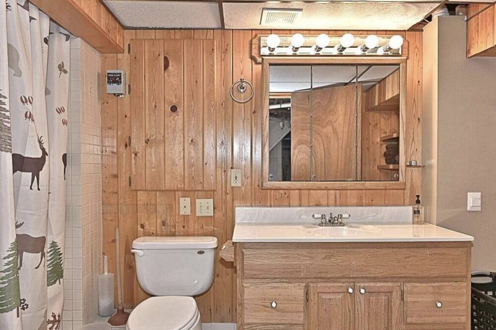 Photo of Bathroom in Oslund