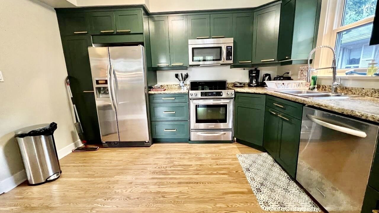 Photo of Kitchen in Etobicoke