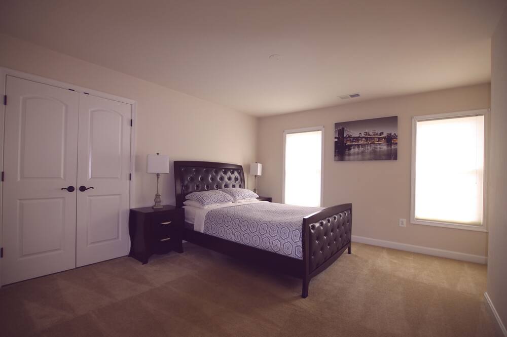Photo of Bedroom in Springfield