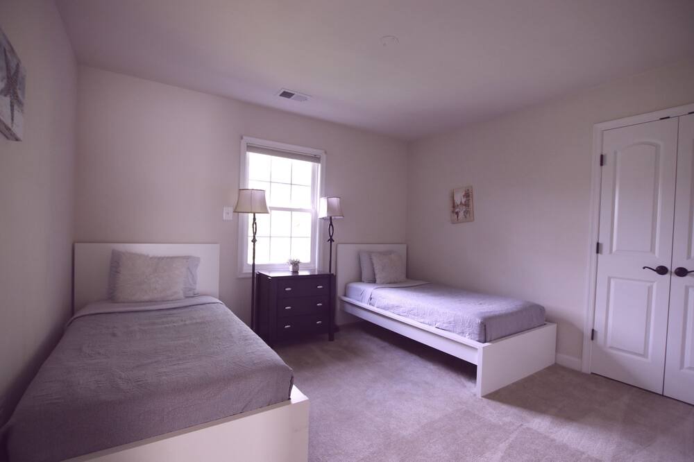 Photo of Bedroom in Springfield