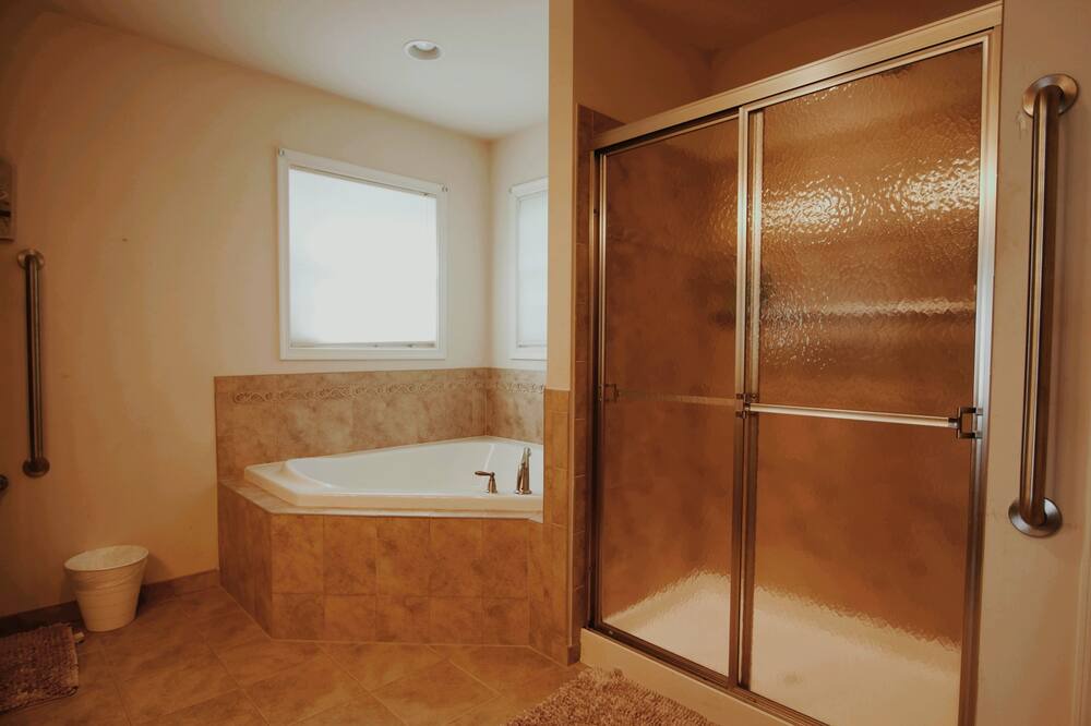 Photo of Bathroom in Springfield