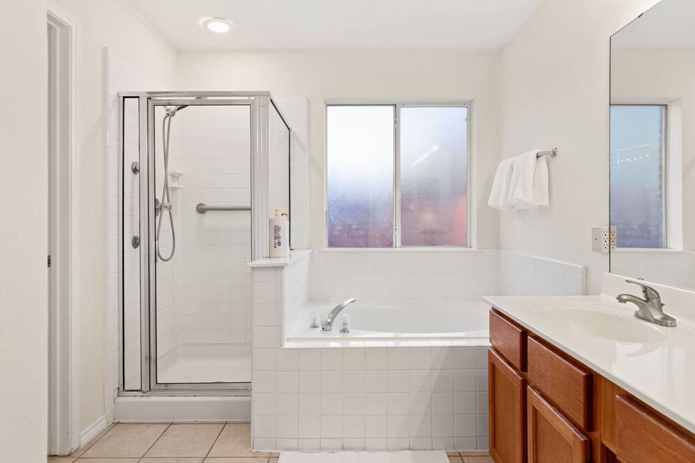 Photo of Bathroom in North San Antonio - SAT