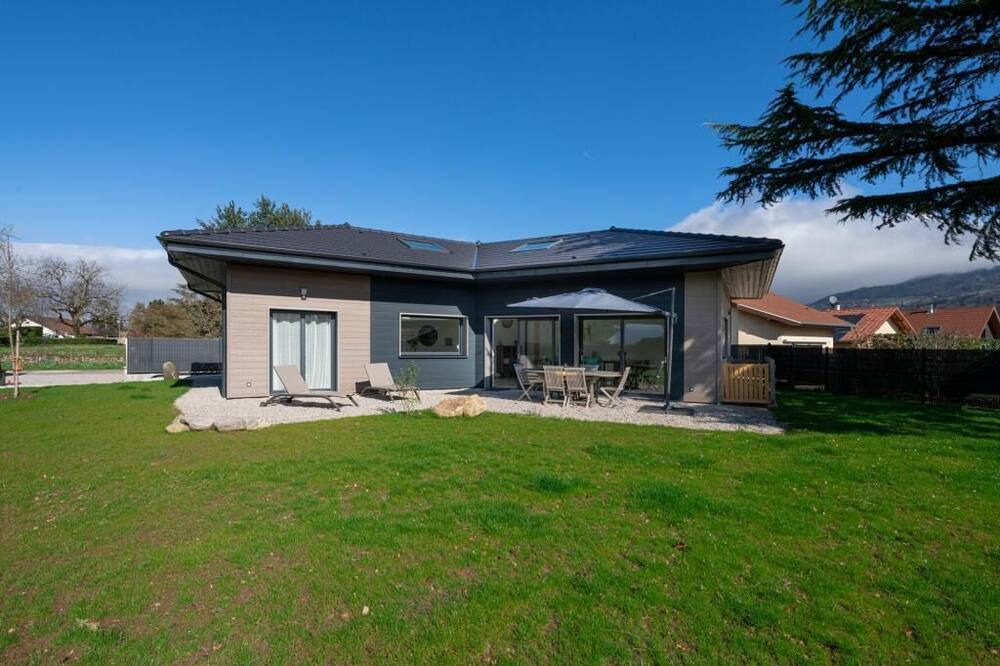 Photo of Outdoor in Bonne