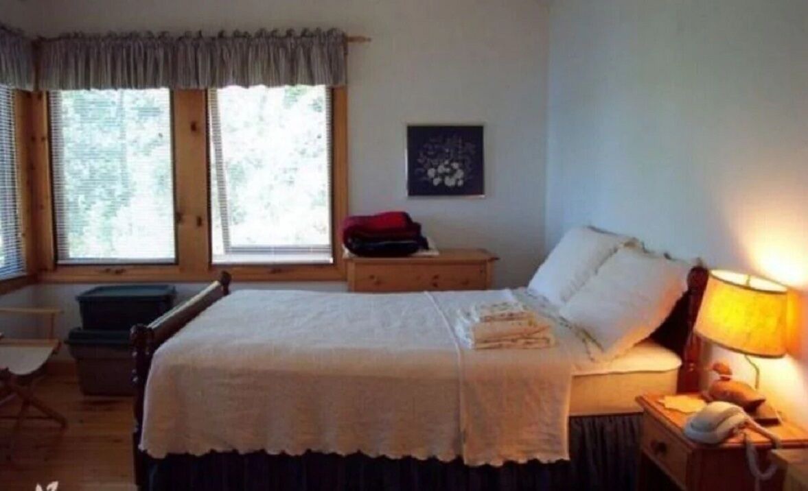 Photo of Bedroom in Lyndhurst