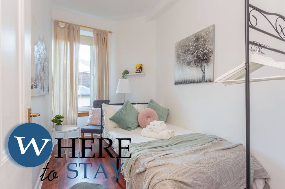 Photo of Bedroom in Leith