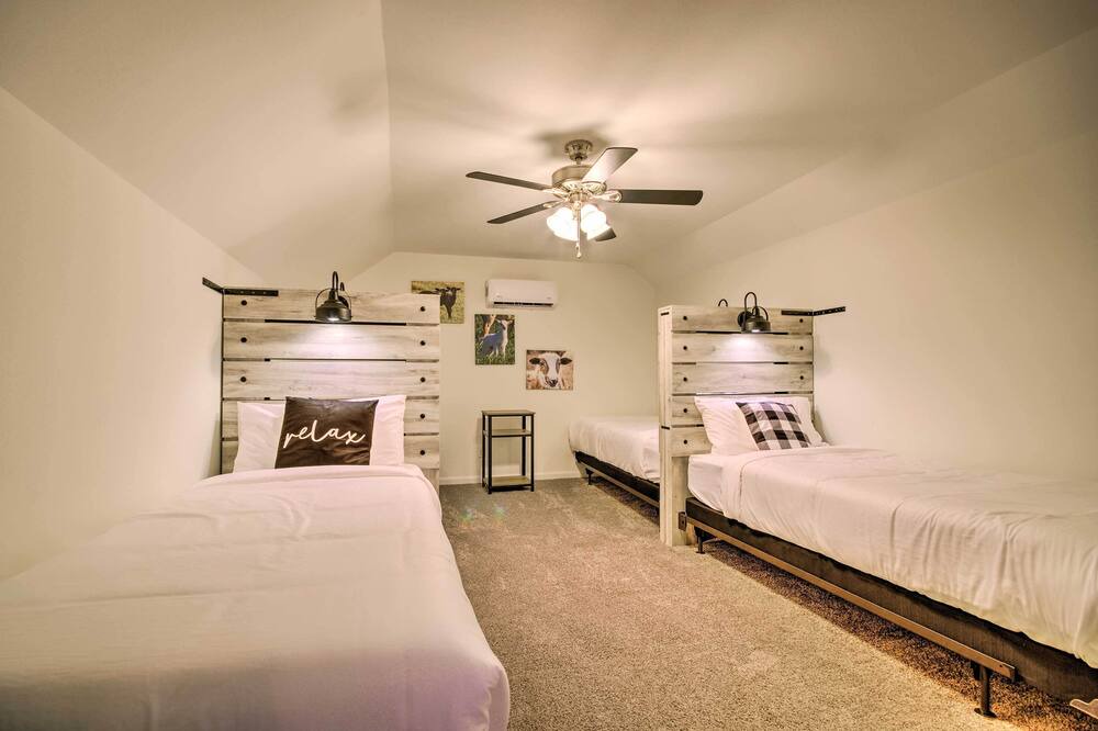 Photo of Bedroom in Rolla