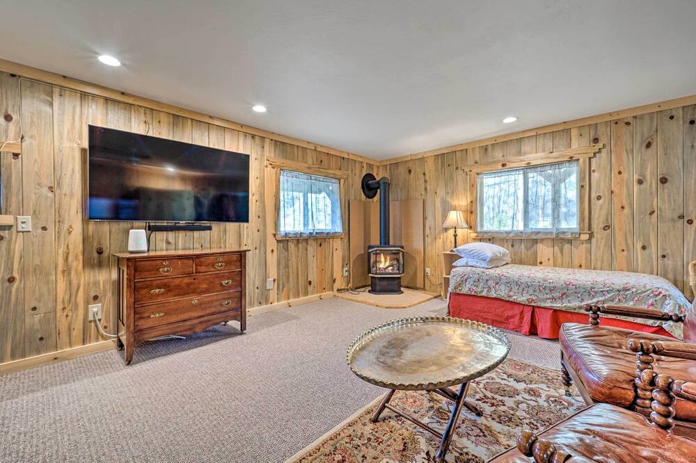 Photo of Bedroom in Lewis
