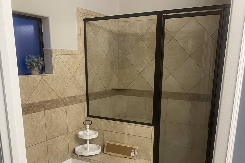 Photo of Bathroom in Seven Coves