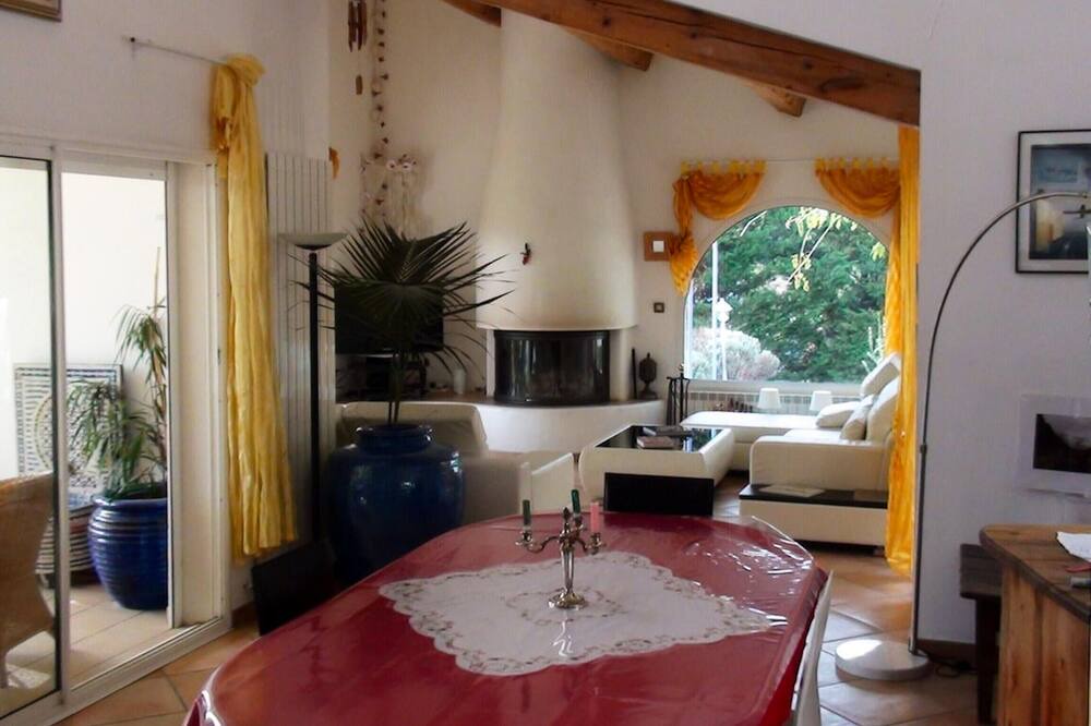 Photo of Livingroom in Cabestany