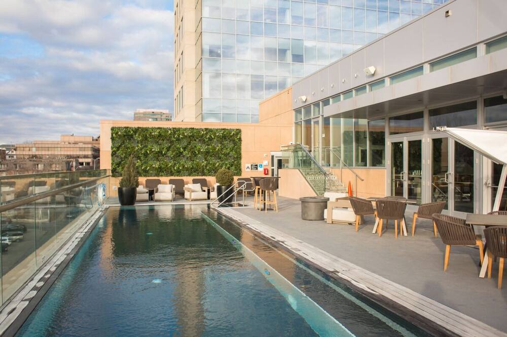 Photo of Outdoor in West Plaza