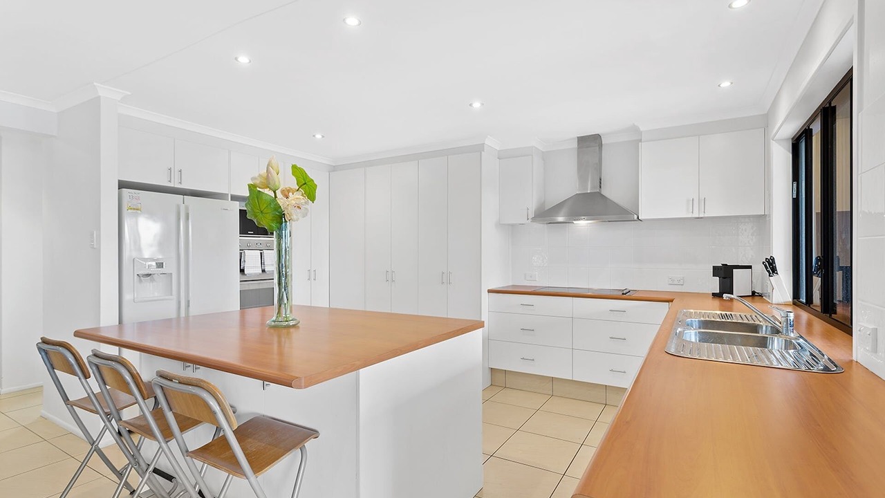 Photo of Kitchen in Mermaid Beach
