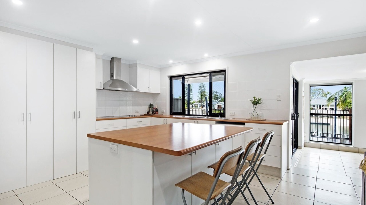 Photo of Kitchen in Mermaid Beach