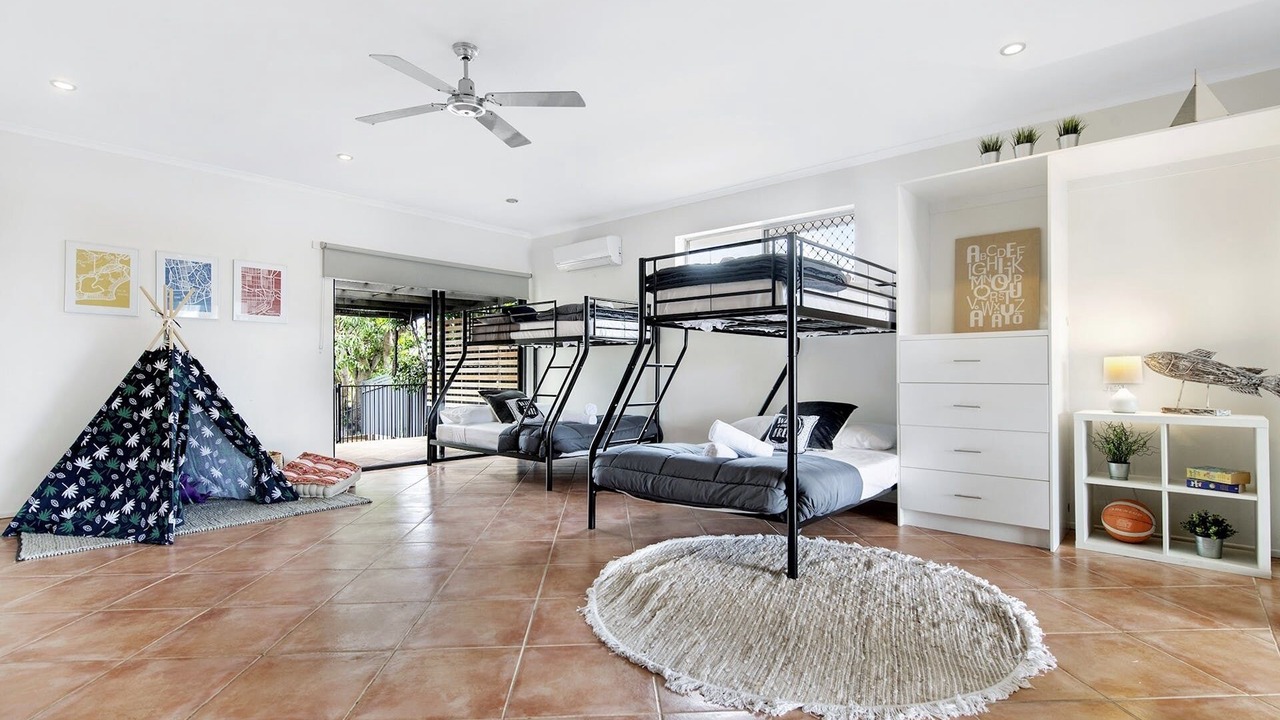 Photo of Others in Mermaid Beach