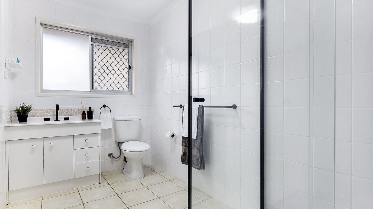 Photo of Bathroom in Mermaid Beach