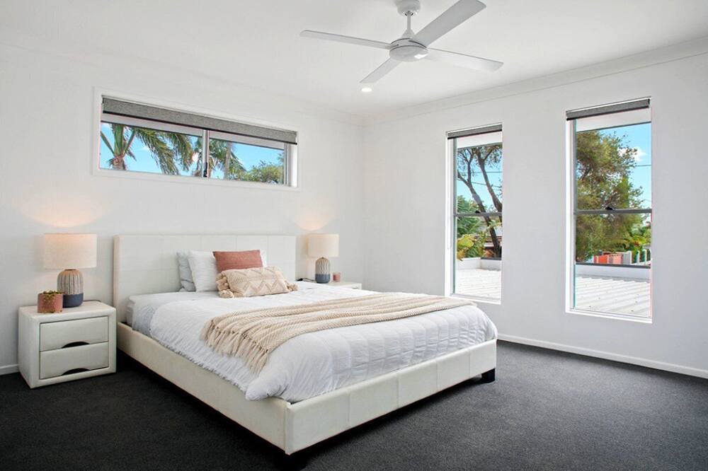 Photo of Bedroom in Broadbeach