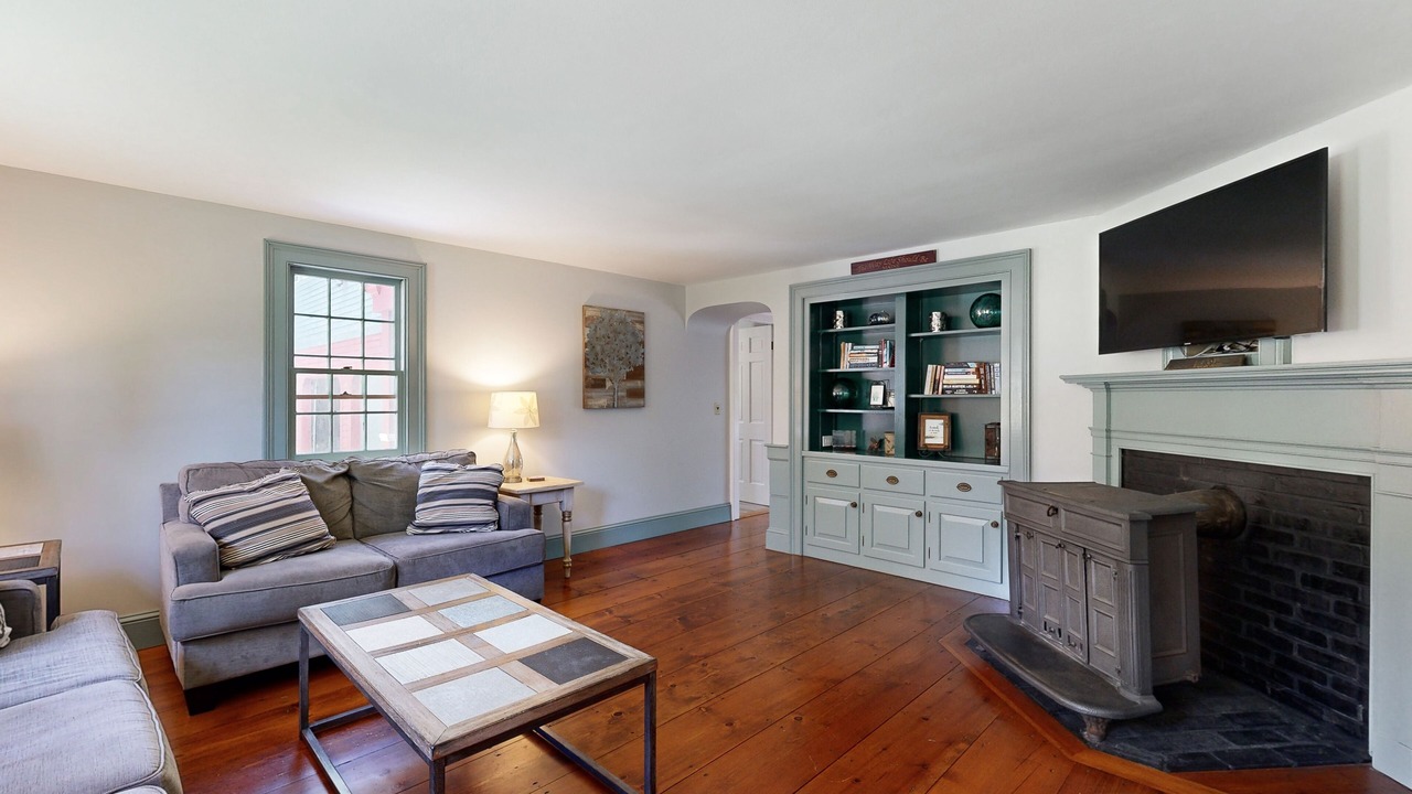 Photo of Others in South China