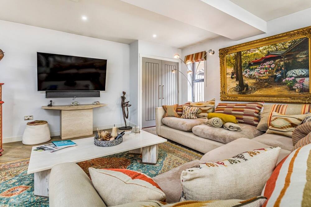 Photo of Others in Fishbourne