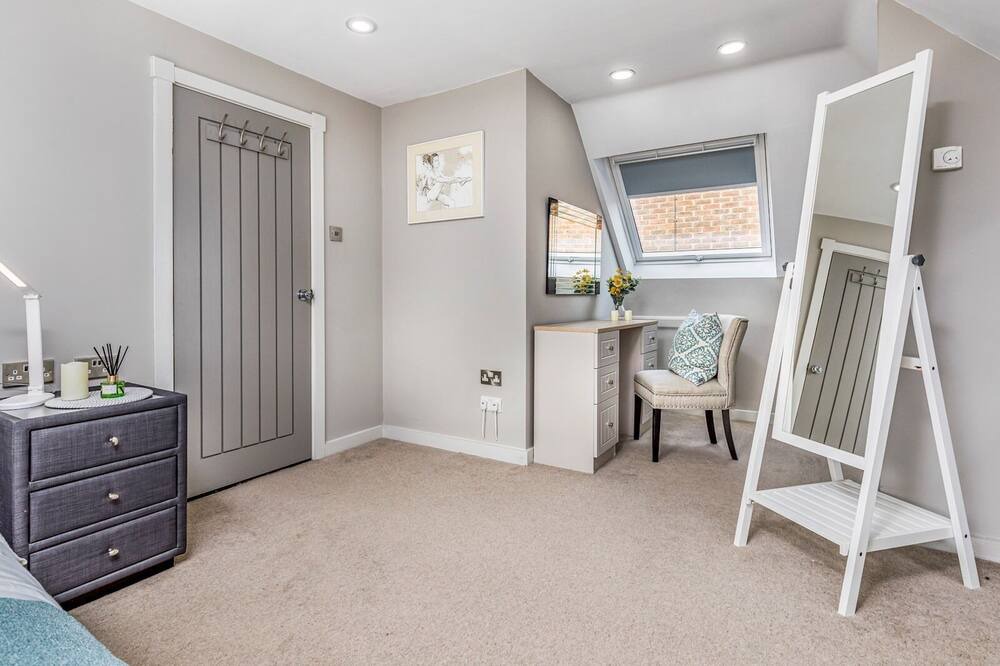 Photo of Others in Fishbourne