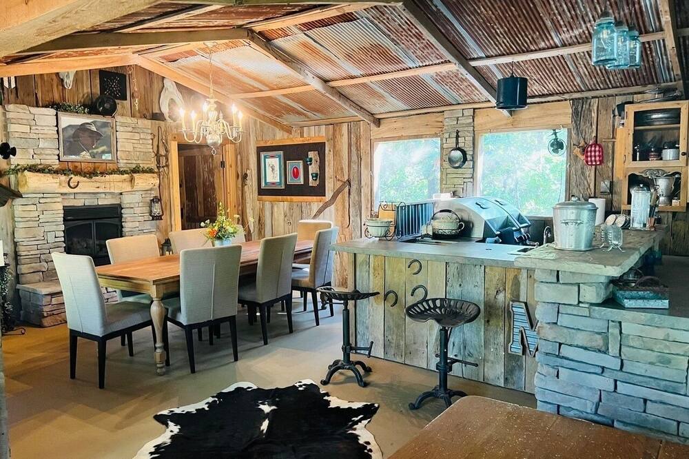 Photo of Kitchen in Cookson