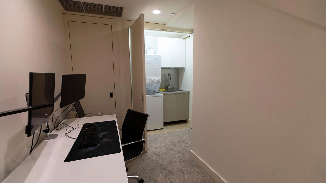 Photo of Others in Financial District