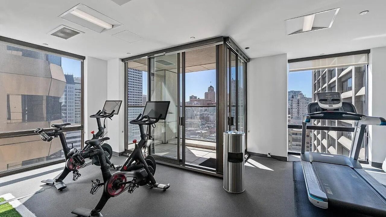 Photo of Others in Financial District