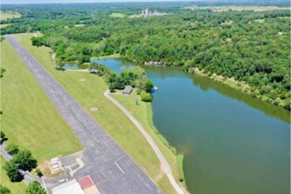 Photo of Outdoor in Maysville