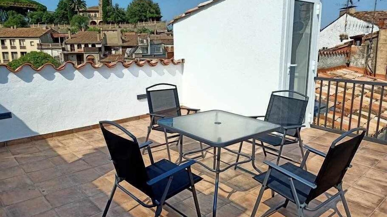 Photo of Outdoor in Besalu