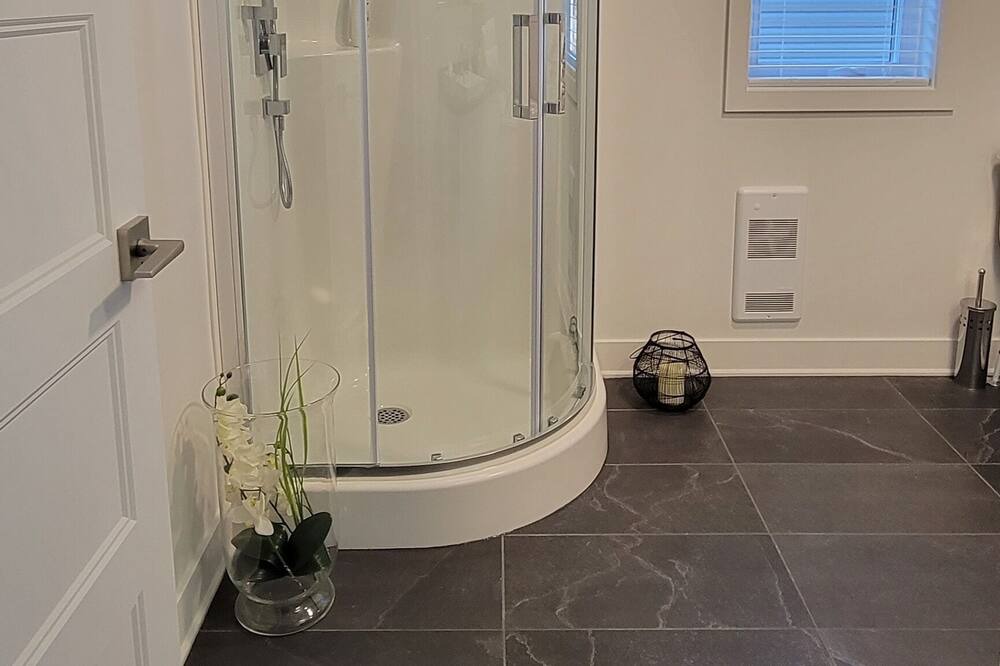 Photo of Bathroom in Saint-Eustache