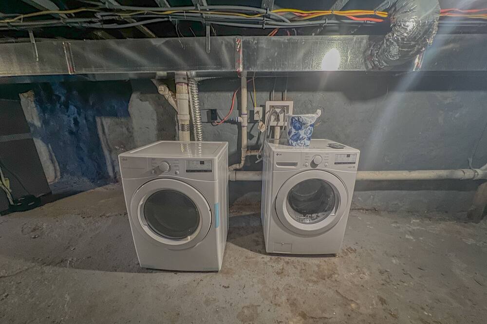 Photo of Bathroom in Brewerytown